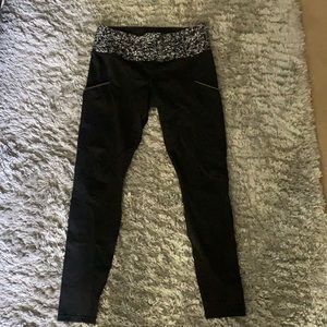 Lululemon crop leggings